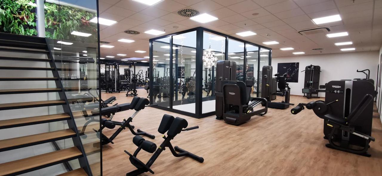 Hotel Smetanova Vsetín Kültér fotó